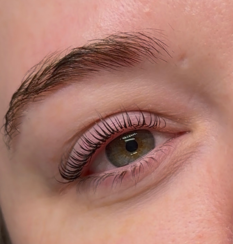 coastalglo-lash-service